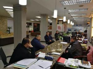 大雪再度來襲！公司打響“后方基地保衛(wèi)戰(zhàn)”，領(lǐng)導(dǎo)班子夜間召開緊急會