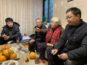 殷殷關(guān)切，聲聲暖心！公司領(lǐng)導(dǎo)走訪慰問離休干部和勞模