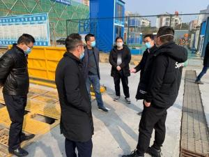 市建設(shè)局黨委書記、局長戴健督導(dǎo)檢查公司建筑工地疫情防控工作